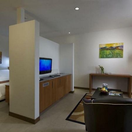 Gloria Swiss Hotel & Apartment Sandakan Exterior photo