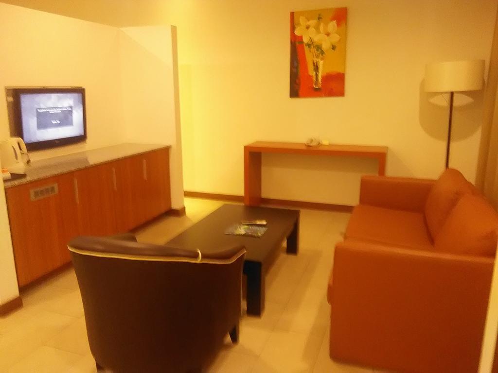 Gloria Swiss Hotel & Apartment Sandakan Exterior photo