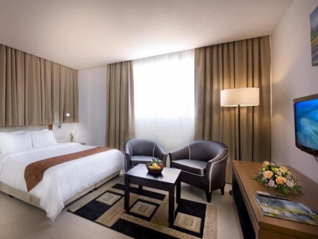 Gloria Swiss Hotel & Apartment Sandakan Exterior photo