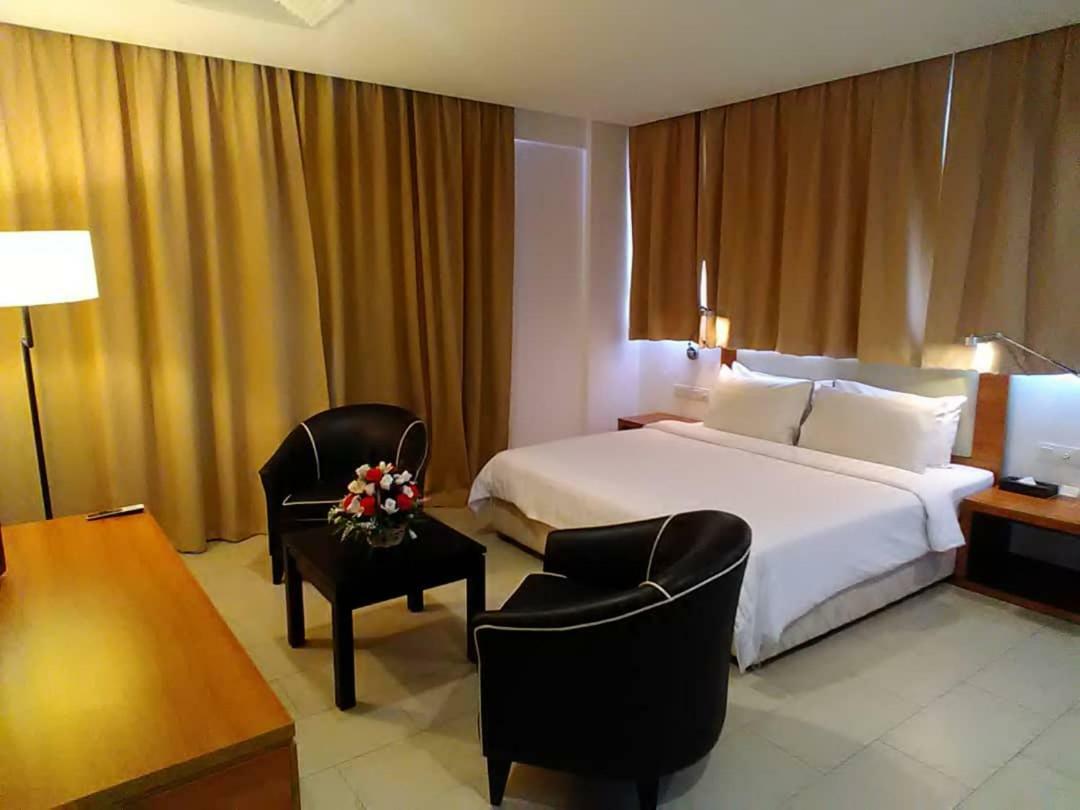 Gloria Swiss Hotel & Apartment Sandakan Exterior photo